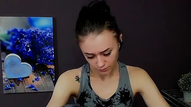 LanaTey online show from 12, 3, 2025