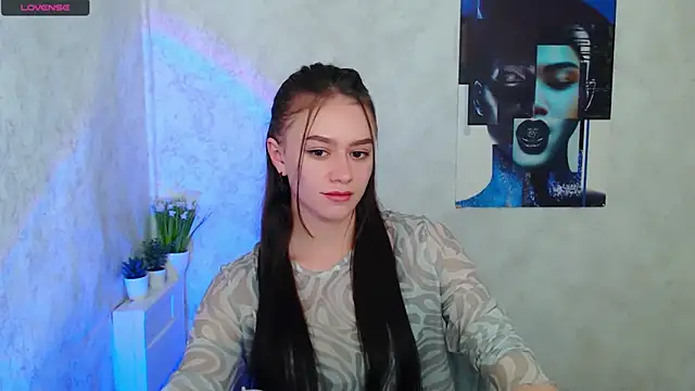 LanaTey online show from 10, 5, 2026