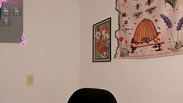 Snapshot of Gabee7_ chatting on 12, 9, 2025 Gabee7 online show from 12, 9, 2025