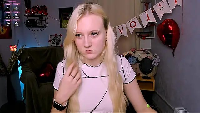 madam uliis online show from 16, 2, 2026