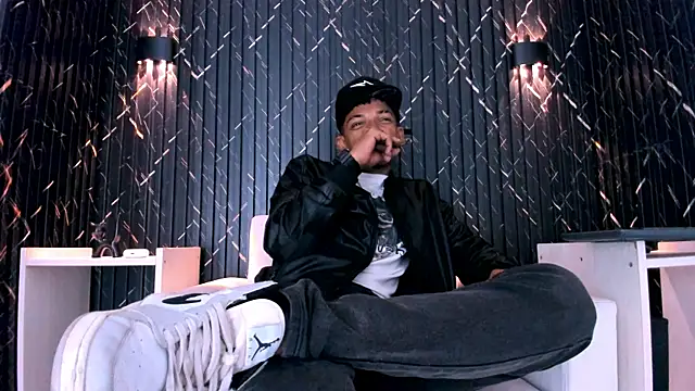 Gregory Sforza online show from 26, 4, 2026