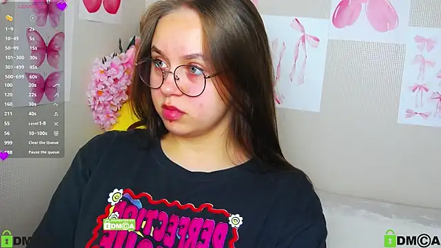 Lilysweet13 online show from 9, 9, 2025