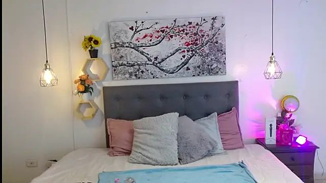 Rose Thompson1 online show from 5, 12, 2025