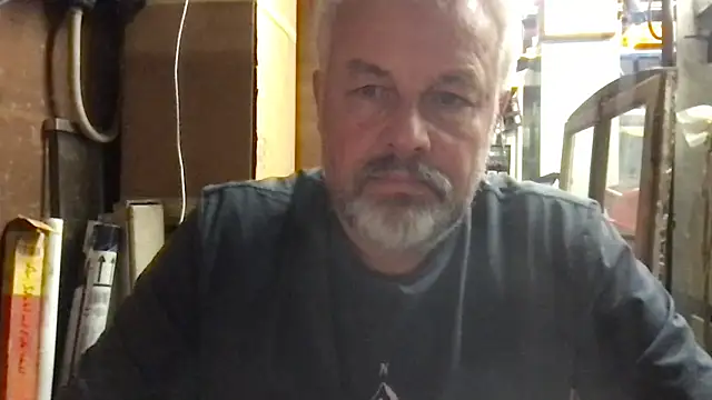 Berg Boy online show from 17, 10, 2025