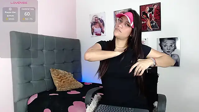 vicky bigboobs babe online show from 11, 7, 2026