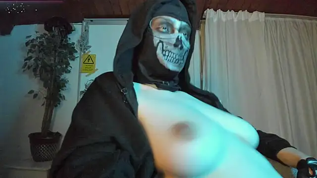 cos operator online show from 25, 4, 2026