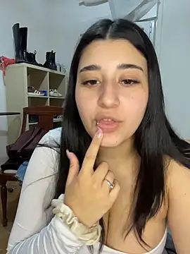 SashaLuss  online show from 28, 6, 2026