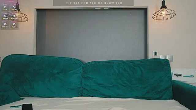 bunnyclide  online show from 22, 4, 2026