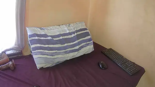 XhosaBoobs4U online show from 20, 12, 2025