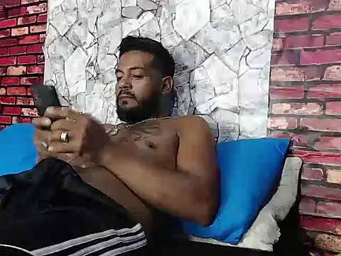 BladeFoxxx1 online show from 20, 4, 2026