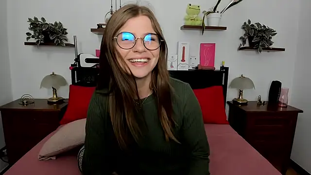 HaleyReedme online show from 27, 7, 2026