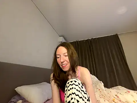 Aliniasky online show from 8, 11, 2025