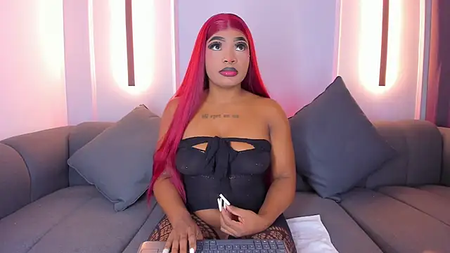 karol white  online show from 22, 3, 2025