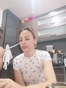 yourflowerpink online show from 26, 10, 2025