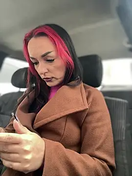 MeganFoxiy online show from 2, 3, 2026