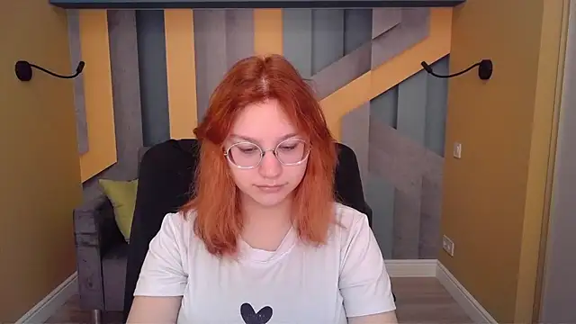 AngelinaLow online show from 15, 3, 2026