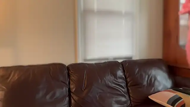 SpaceCowWhore online show from 30, 4, 2026