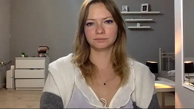 Snapshot of MillieShow chatting on 11, 9, 2025 MillieShow online show from 11, 9, 2025