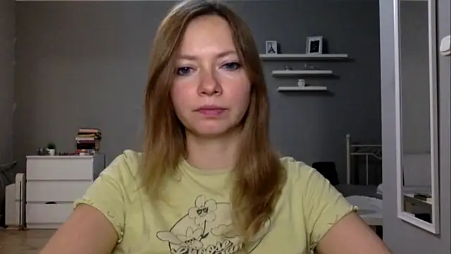 Snapshot of MillieShow chatting on 22, 11, 2025 MillieShow online show from 22, 11, 2025