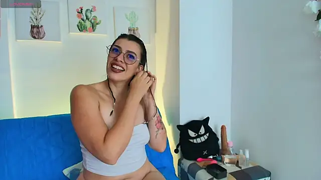 pleasurecompany3 online show from 25, 7, 2026