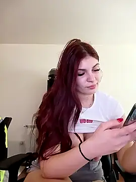 MeCherryy online show from 28, 4, 2026