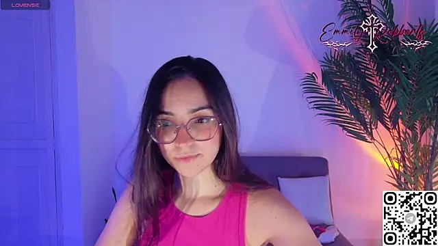 Emmi Roberts online show from 5, 7, 2026