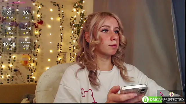 Mia  Kitty online show from 26, 9, 2025