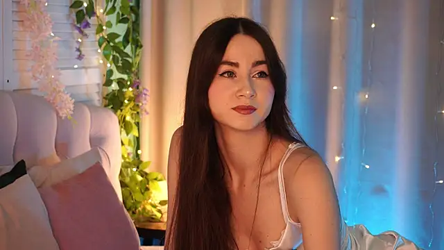 EvaMossi online show from 27, 4, 2026