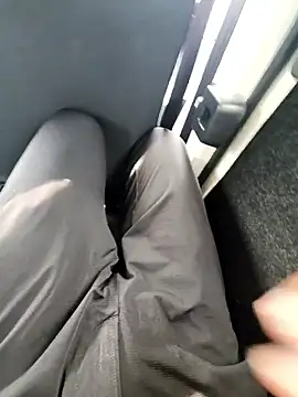 ikeike-kun online show from 18, 9, 2025