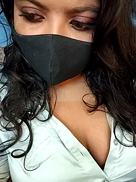 Tamil hot whiskey girl online show from 17, 3, 2025