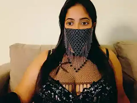 Snapshot of Tamil_hot_whiskey_girl chatting on 23, 5, 2026 Tamil hot whiskey girl online show from 23, 5, 2026