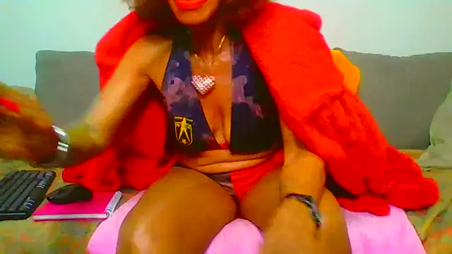 ModelZoee online show from 4, 7, 2026