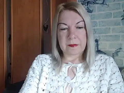 Lillia Ray online show from 23, 4, 2026