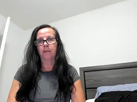 peachgoddess online show from 6, 10, 2025