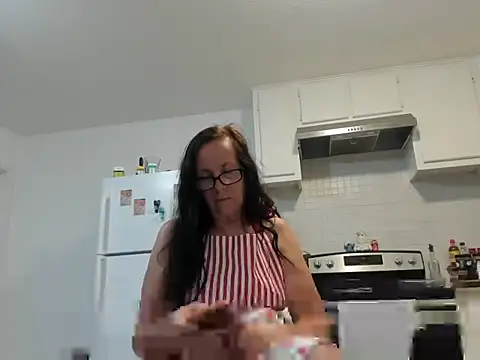 peachgoddess online show from 26, 4, 2026