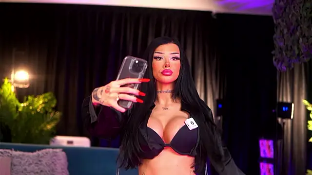 ChicaOra online show from 27, 2, 2026