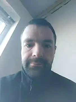 Snapshot of MaksDzubaV chatting on 20, 3, 2025 MaksDzubaV online show from 20, 3, 2025