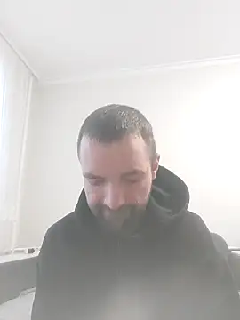 Snapshot of MaksDzubaV chatting on 14, 10, 2025 MaksDzubaV online show from 14, 10, 2025