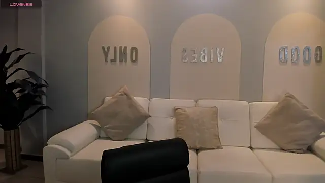 AmaliaCrus online show from 20, 11, 2025