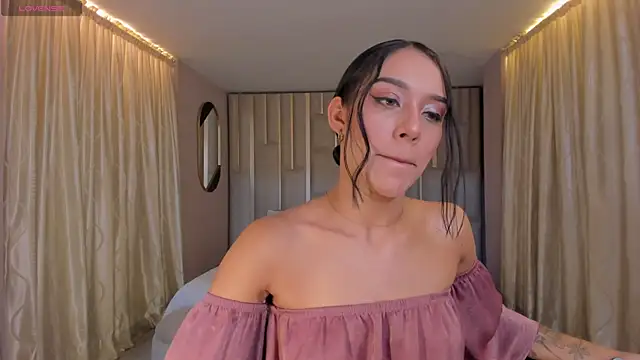 AmaliaCrus online show from 6, 1, 2026