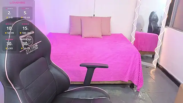 Malory tay1 online show from 17, 9, 2025