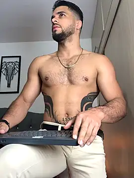 Maximiliano ford online show from 19, 10, 2025