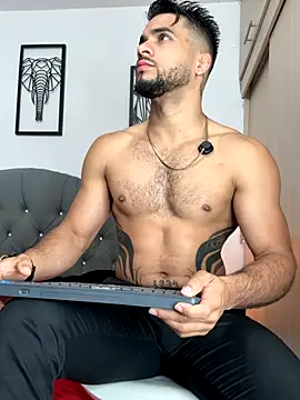 Maximiliano ford online show from 14, 11, 2025