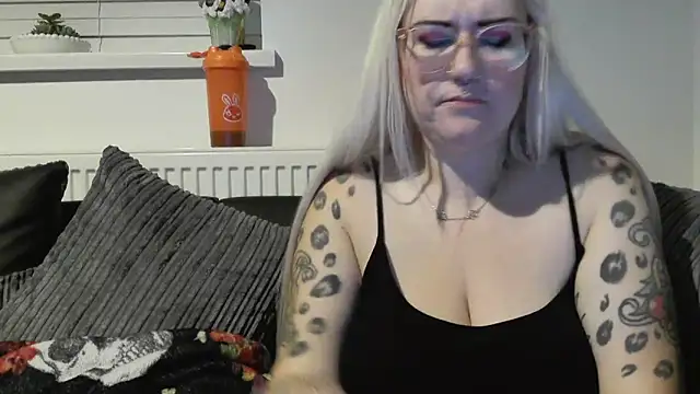 Sizzling Indie36 online show from 30, 9, 2025