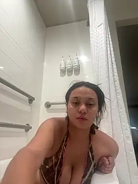 hoesluvcedes online show from 10, 7, 2026