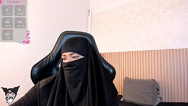 Layla arabelle online show from 11, 6, 2026