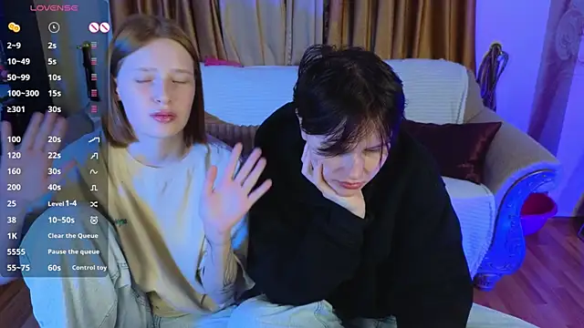 Snapshot of Tara_Lawson chatting on 22, 9, 2025 Tara Lawson online show from 22, 9, 2025