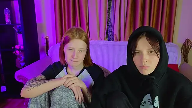 Snapshot of Tara_Lawson chatting on 4, 10, 2025 Tara Lawson online show from 4, 10, 2025