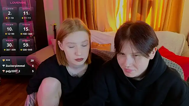 Snapshot of Tara_Lawson chatting on 12, 10, 2025 Tara Lawson online show from 12, 10, 2025