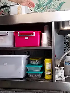 Snapshot of emiliemilf chatting on 23, 10, 2025 emiliemilf online show from 23, 10, 2025